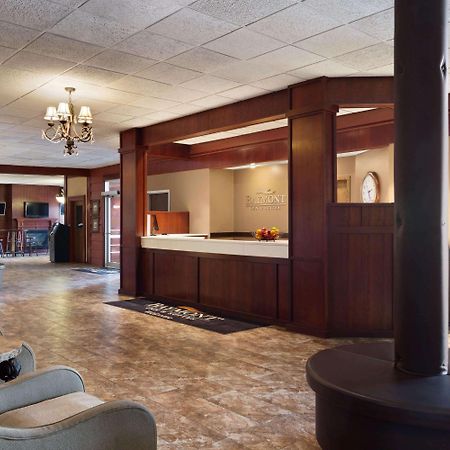 Hotel Baymont By Wyndham Mandan Bismarck Area Extérieur photo