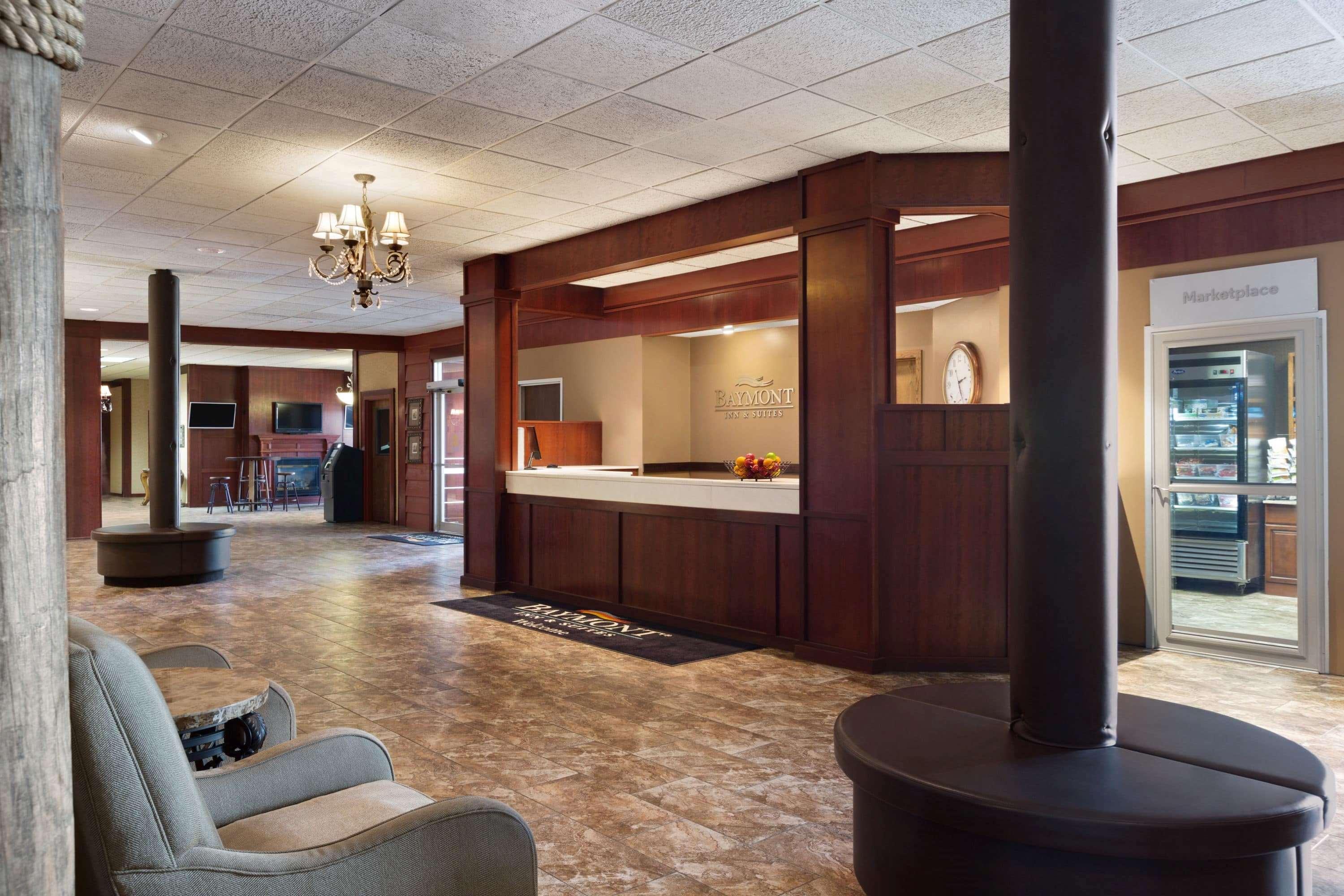 Hotel Baymont By Wyndham Mandan Bismarck Area Extérieur photo